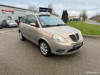 lancia ypsilon 1.3 jtd multimédia 16v 95 cv elefantino