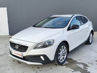 v40 cross country xenium 150ch – 5 cylindres volvo – cuir – caméra – bluetooth – garantie 12 mois