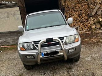 mitsubishi pajero 3.2 litres diesel 3 portes