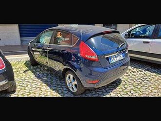 ford fiesta 2011 gpl – economica e pronta all’uso