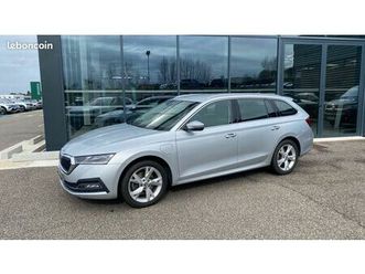 skoda octavia combi 1.4 tsi phev iv 204 ch dsg6e style