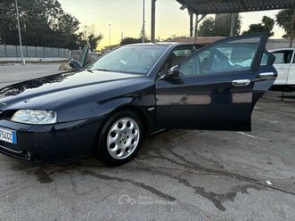 si vende questa con soli 109.000 km