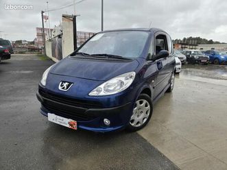 à vendre : peugeot 1007 1.4 hdi – finition dolce