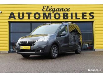peugeot partner 1.6 bluehdi 100ch outdoor etg6 / gps attelage sieges chauffants
