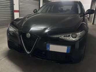 giulia 2.2 t rosso edizione 160cv auto