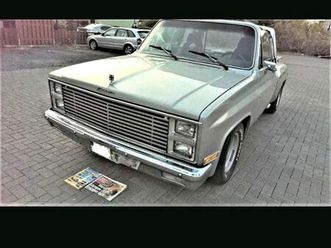 gmc c10 shortbed stepside v8