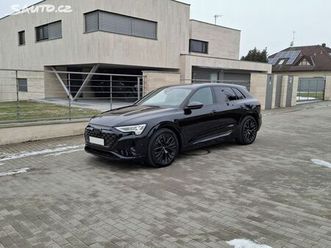 audi q8 e-tron e-tron 55 300 kw, 114 kwh