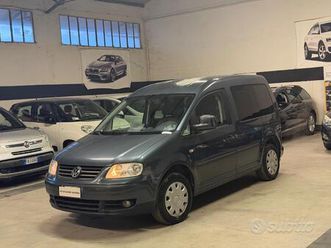 volkswagen caddy 2.0 ecofuel 4p. life style