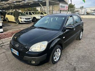 kia rio 1.5 16v crdi 5p. lx easy - 2007