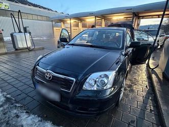 toyota avensis 2005 2.4 benzin