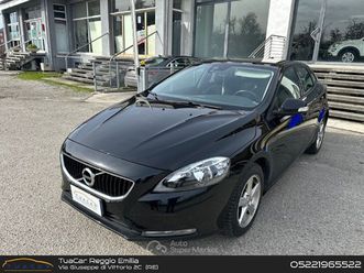 volvo v40 2.0 d2 kinetic #9224