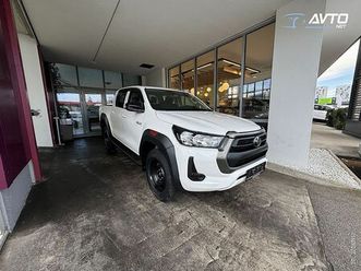 toyota hilux 2.8 4x4 comfort
