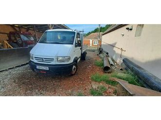 renault mascott ernea