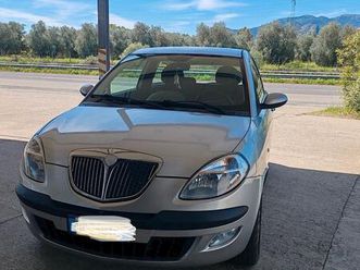 lancia ypsilon 1300 multijet