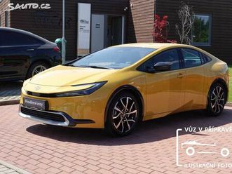 toyota prius 2,0 phev plug-in hybrid