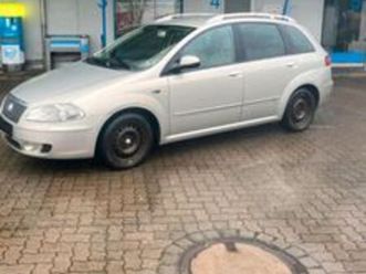 fiat croma gepflegt vollleder, navi, neu...