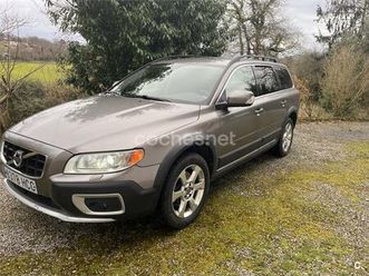 volvo xc70 2.4 d5 awd momentum auto