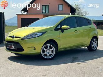 ford fiesta ambiente 1.25l+alu+dig. klima+financiranje...