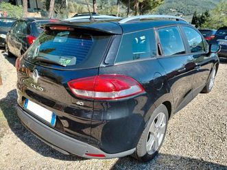 renault clio sporter 1.5 dci incidentata