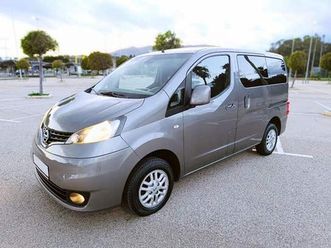 nissan - nv200
