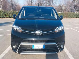 toyota proace verso executive 150 cv
