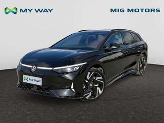 gtx business premium 86 kwh (340 pk) /// panoramisch dak /// inklapbare trekhaak /// 360° camera /// elektrische kofferk