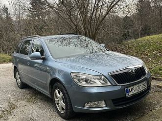 škoda octavia 1.2 tsi business combi 77 105