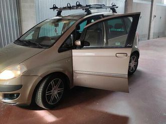 lancia musa 1.3 mtj platino