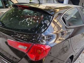 vends alfa roméo giulietta