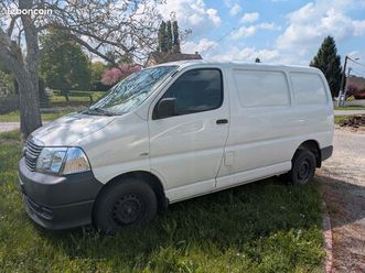 toyota hiace 2.5 d4d 90cv 2011