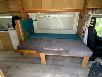 camper per disabili con pedana e comandi di guida