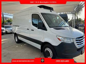 2019 freightliner sprinter 3500 crew van high roof diesel – excellent