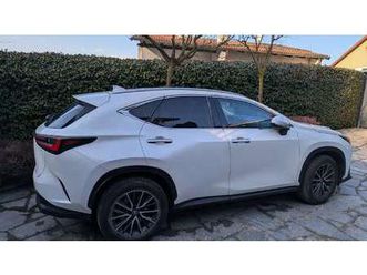 nx ii 2022 350h 2.5 premium 4wd 244cv e-cvt