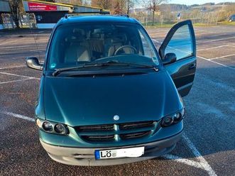 chrysler voyager le 3.3 v6 auto le