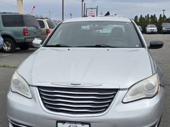 ◊trader bobs auto sales◊tax return special◊chrysler 200 lx