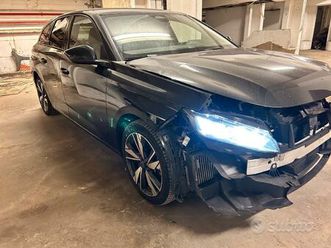 peugeot 308 bluehdi s&s eat8 sw allure pack