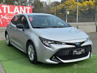 toyota corolla 1.8 hybrid active