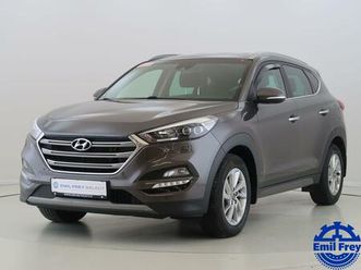 hyundai tucson 2.0crdi,100kwcz,manuál,4x4 suv - suv nafta