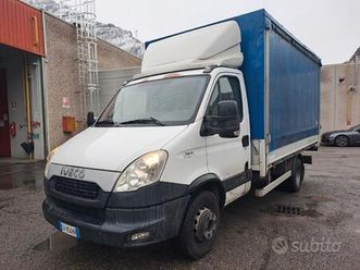 iveco daily centinato 3.0 *patente c* 70c17