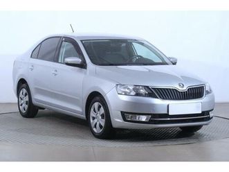 škoda rapid 1.2 tsi, automatická klima