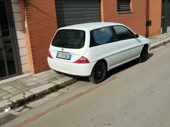 lancia y 1.2 benzina