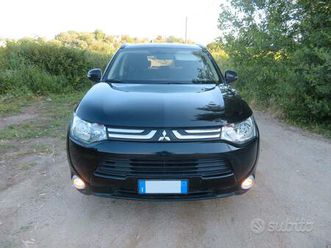 mitsubishi outlander automatica diesel 4x4