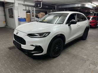 honda zr-v 2.0 e:hev hybrid sport | 8-fach bereift | black ed