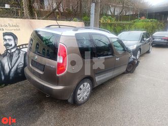 škoda roomster (udaren)