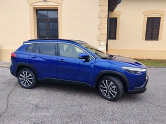 toyota corolla cross 1.8 hybrid automatik, 2023 god.