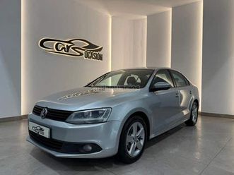 volkswagen - jetta 1.6 tdi 105cv advance bluemotion tech