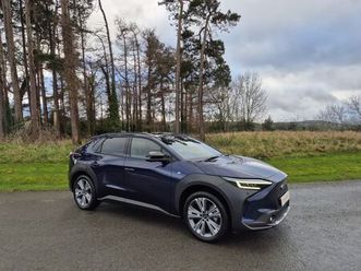 2023 subaru solterra e touring