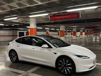 tesla model 3 long range tração integral premium