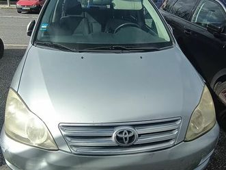 toyota avensis verso 2.0 d-4d