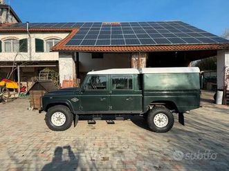 land rover defender 130 td4